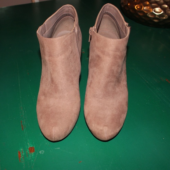 SUEDE BOOTIES - Picture 3 of 5